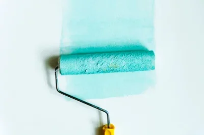 Peinture intérieure à la Verdière — murs, plafonds et boiseries